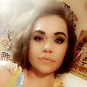 Meet your Posher, Hayley